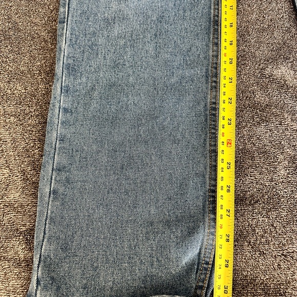 MOTEL Women's Cut Out Straight Leg Denim Blue Jean, Mid Wash, Size XS/33L - Picture 8 of 9